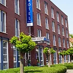 Hk Hotel 4*