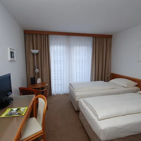 Hotel Hk 4*